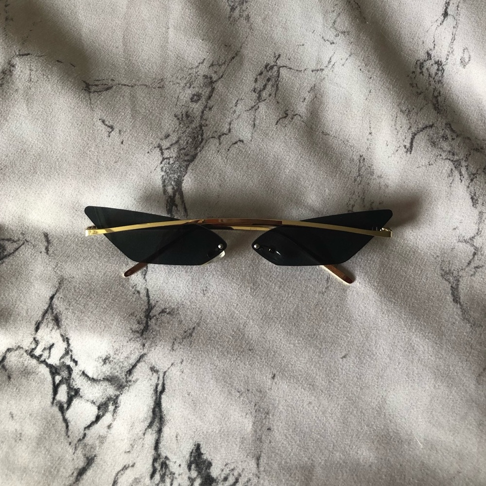 Thin Sunglasses